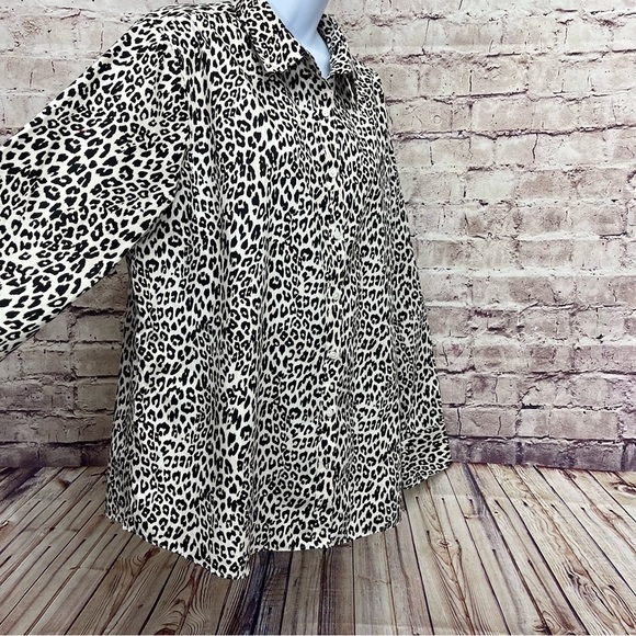 Lands End Leopard Print Button Front Long Sleeve Shirt - Picture 2 of 9